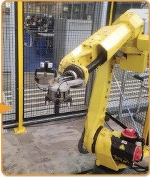 Six-axis robot